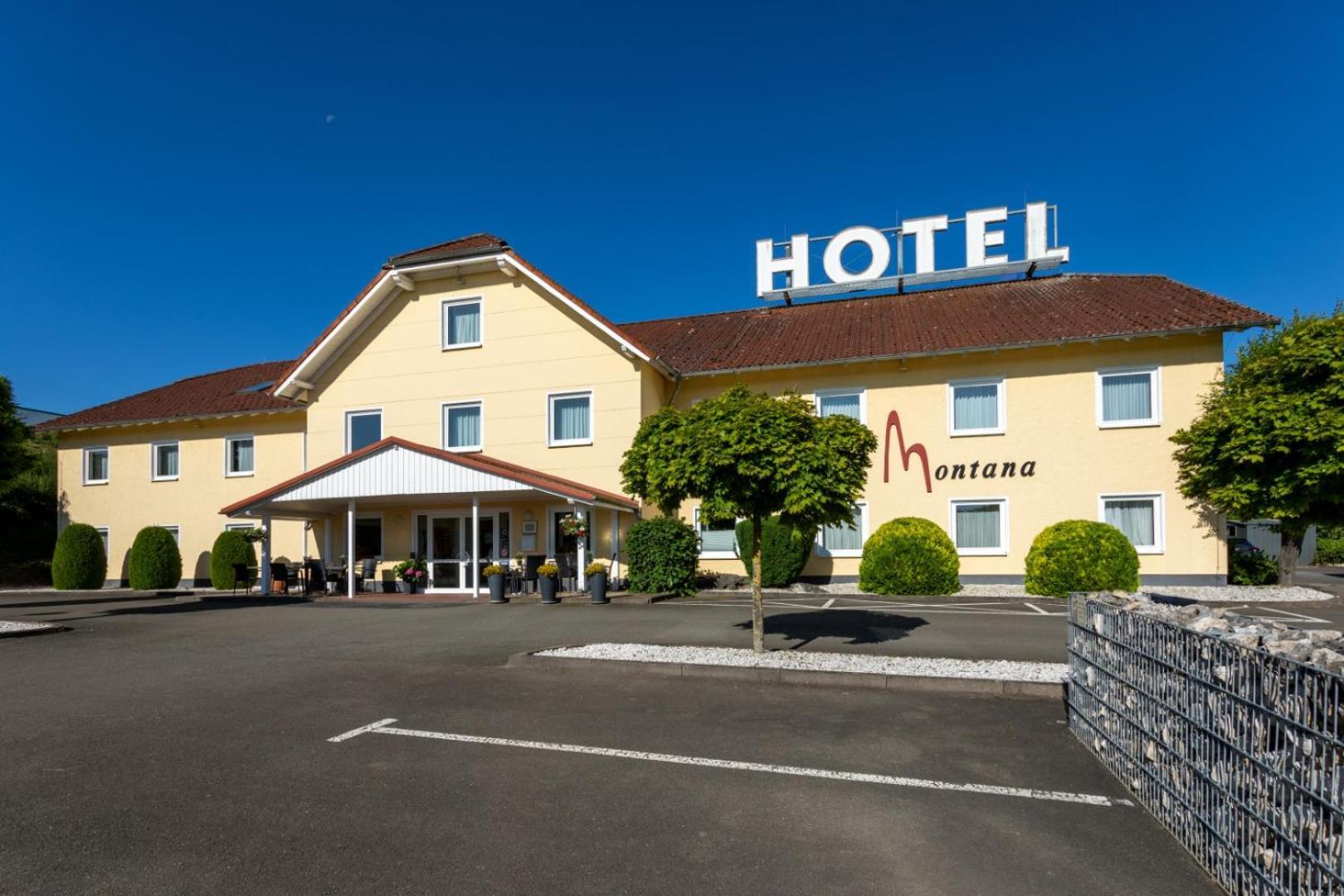 Hotel Montana Димельштадт Экстерьер фото